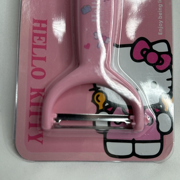 Sanrio Hello Kitty Stainless Steel Fruit Peeler Tool for Effortless Peeling - Picture 5 of 11